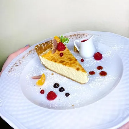 New Continent Otel *